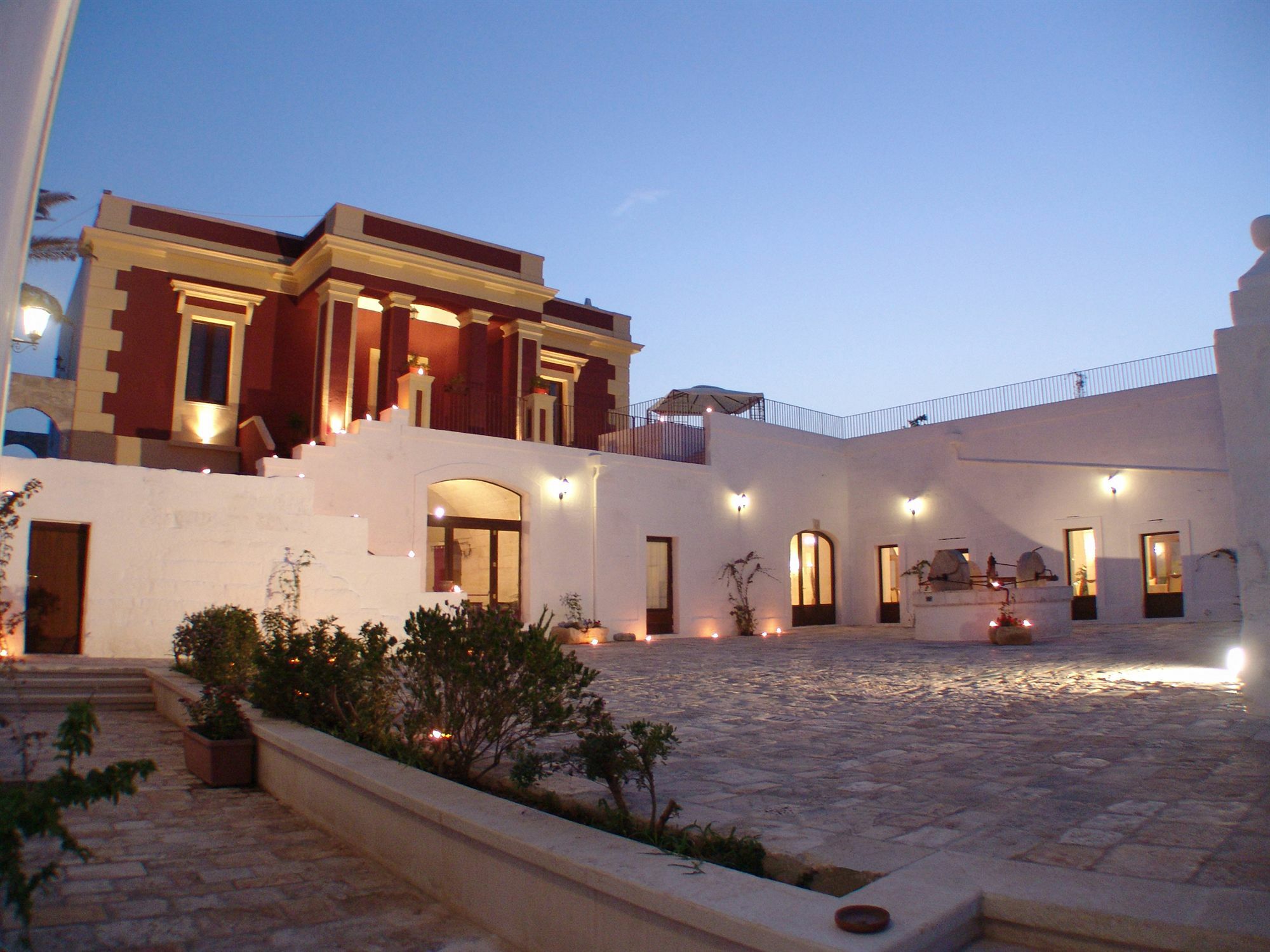 Hotel Masseria Fortificata Donnaloia Monopoli Exterior foto